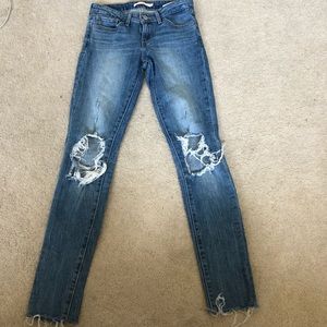 Levi’s distressed skinny 711 jeans size 24